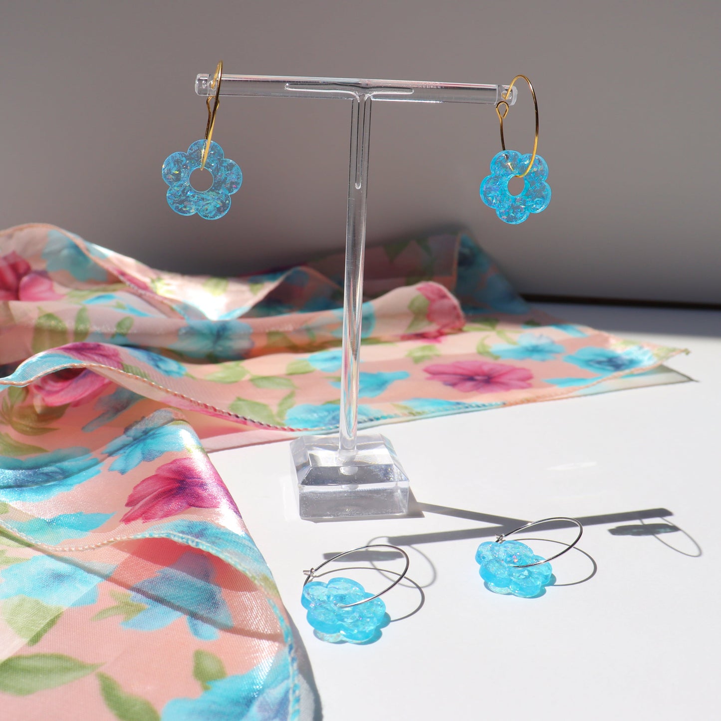 Sparkly Blue Hoop Flowers