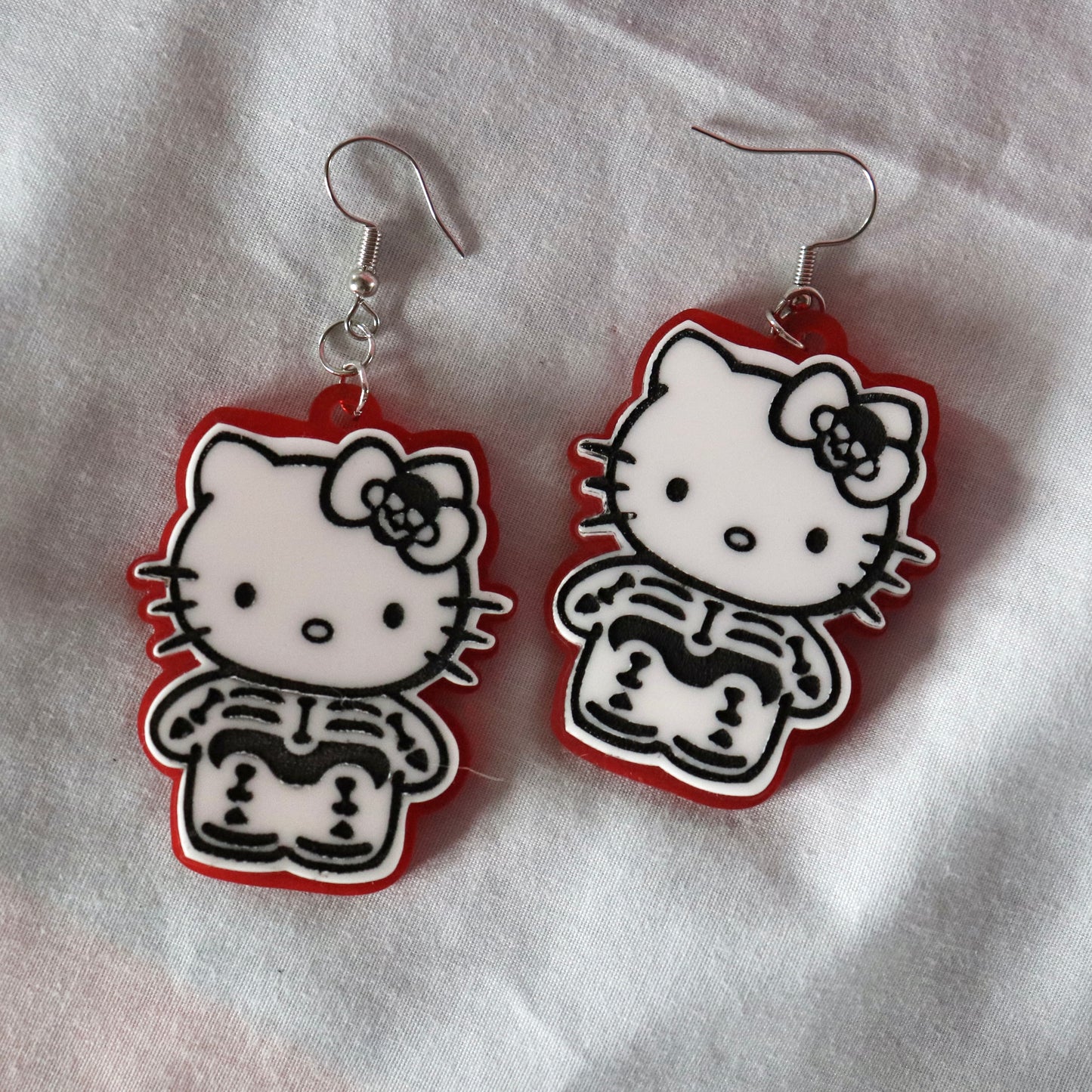 Hello Kitty Bones